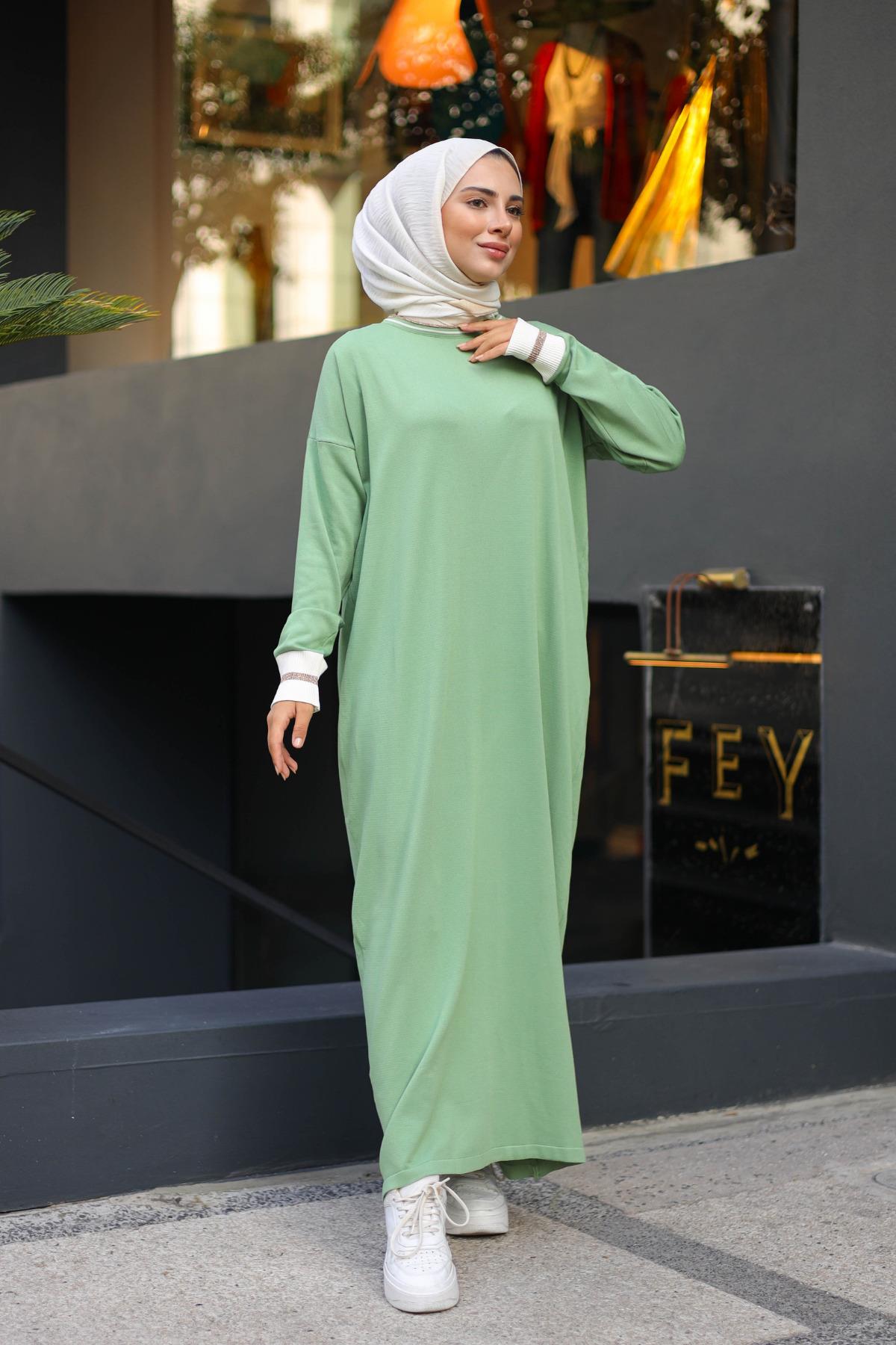 Kadın Çağla Yeşili Kolları Ribanalı Sim Şeritli Uzun Şık Merserize Tesettür  Elbise
