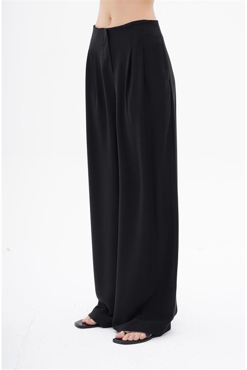 031094 WAISTLESS PLEATED LONG PANTS
