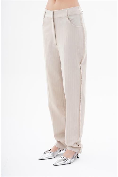 031156 STRIPED PANTS WITH LOW CROTCH AND CUT EDGE