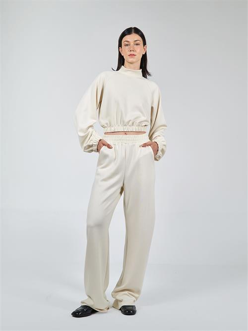 Wholesale Knitted Trousers With Elastic Waist