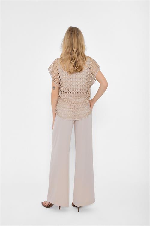 Bg Sleeveless Croched Blouse