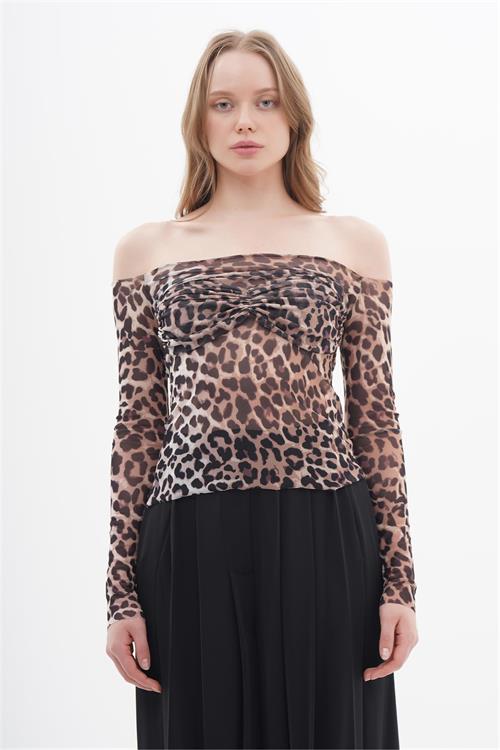 071457 OFF SHOULDER LONG SLEEVE LEOPARD TULLE TOP