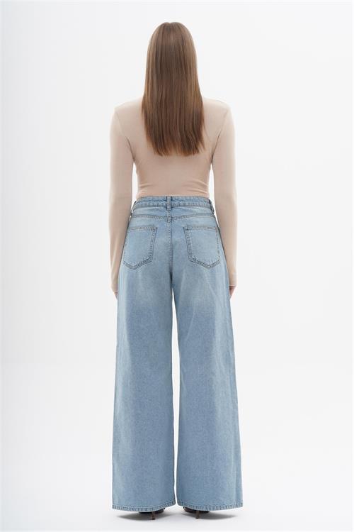 Long Sleeve Turtleneck Crop Top