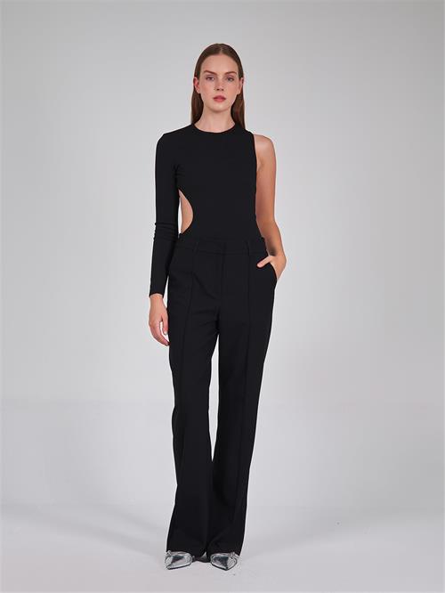 One Arm Body With Back Decollete