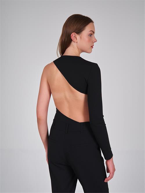 One Arm Body With Back Decollete