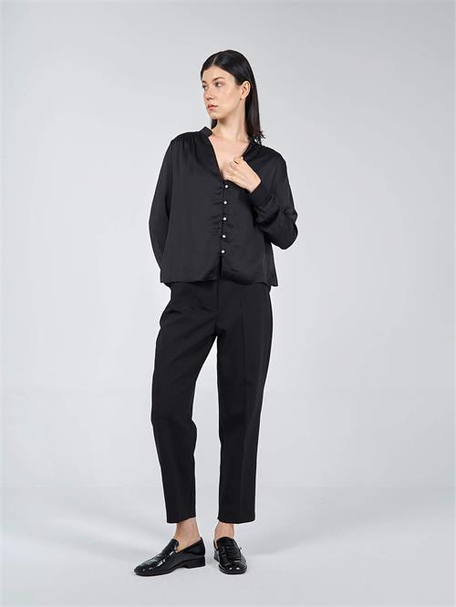 Wholesale Double Layered Long Sleeve Blouse