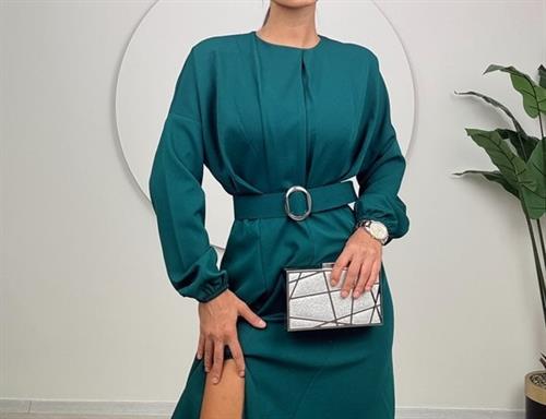 Wholesale Pleated Belted Long Dress