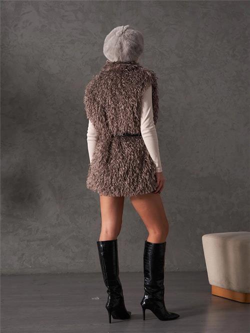 120553 Kolsuz Kürk Yelek