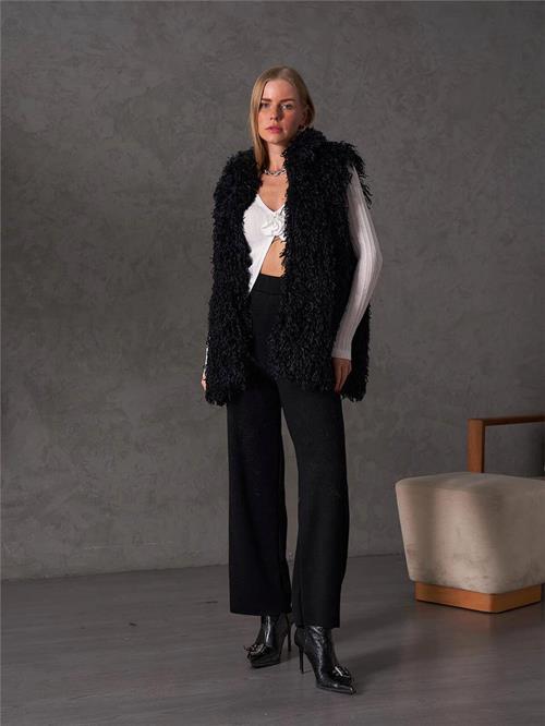 120553 Kolsuz Kürk Yelek