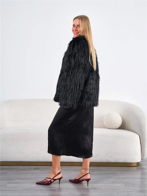 170453 Kısa Kürk Mont