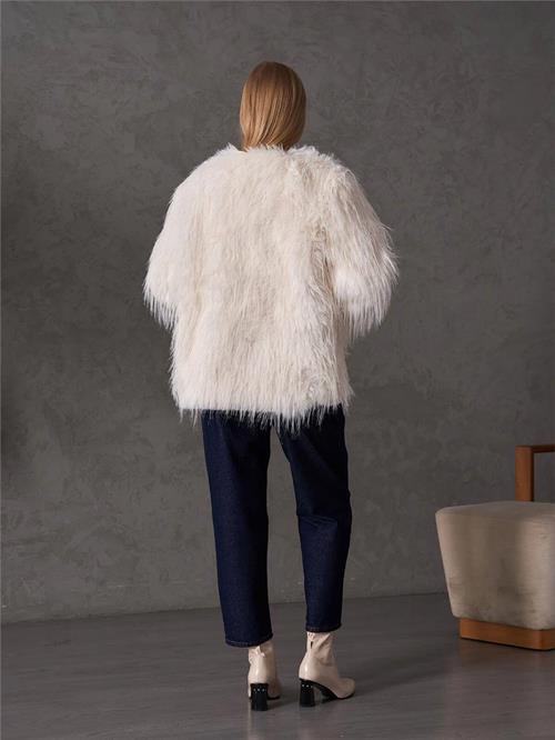 170453 Kısa Kürk Mont