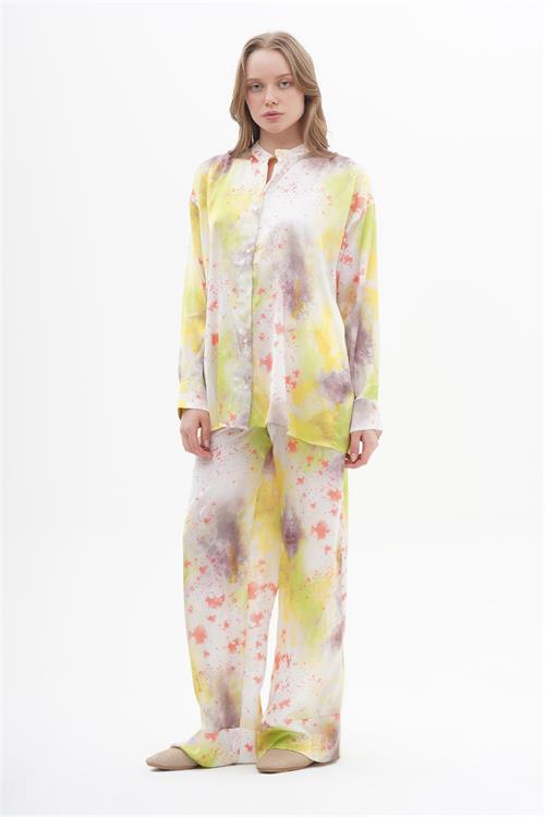 220275 BATIK PRINT BUTTON UP SHIRT WITH ELASTIC BAND PANTS