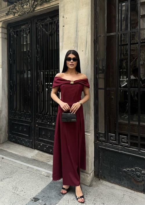 Wholesale Off-Shoulder Maxi Dress