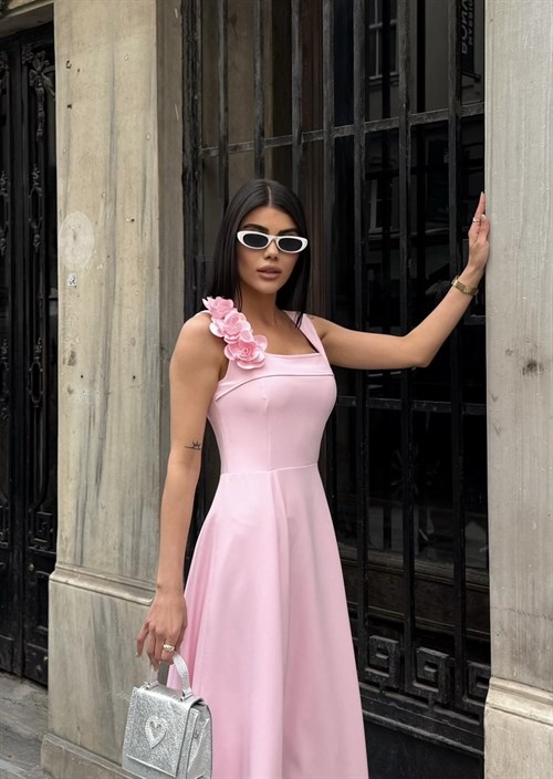 3124 KEMERLİ ELBİSE