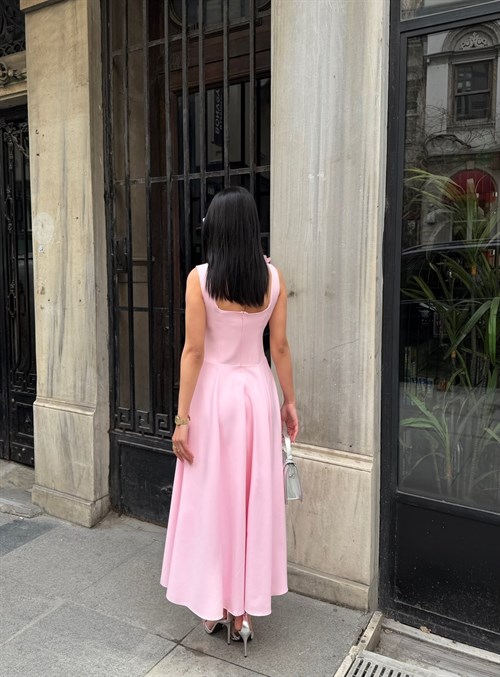 3124 KEMERLİ ELBİSE