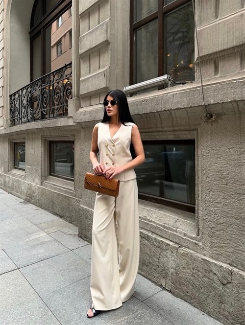 Wholesale Buttoned Vest and Palazzo Pants Suit