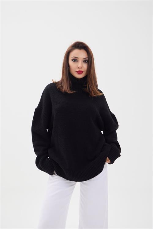 Knit Turtleneck Oversized Sweater - Black