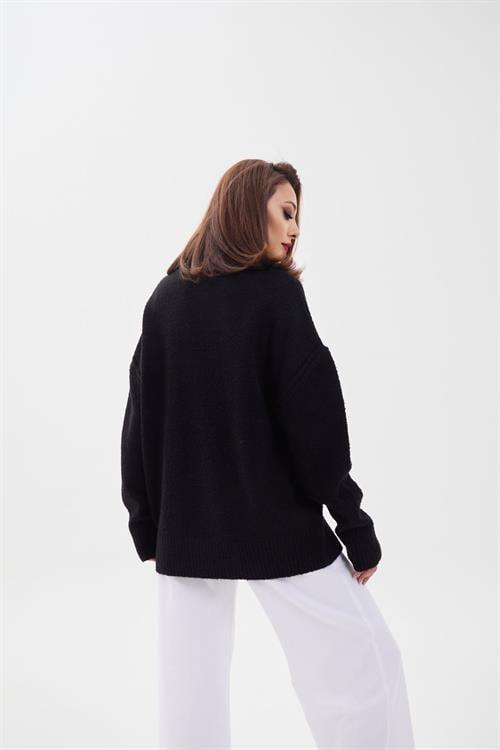 Knit Turtleneck Oversized Sweater - Black