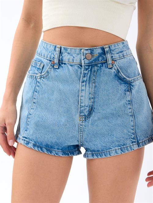 Wholesale Womens Denim Shorts-Light Blue