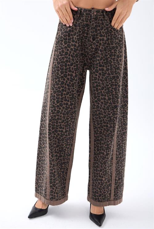 Wholesale Women Pants-Dusseldorf