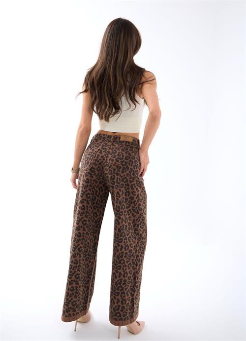 Wholesale Womens Pants-Frankfurt