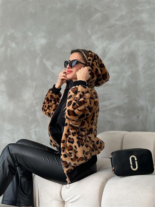 Bakili Plush Wholesale Coat - Camel Leopard