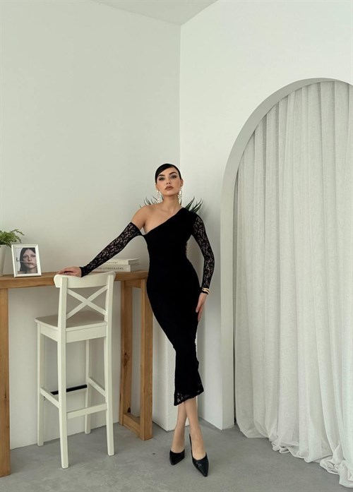 Bees One Shoulder Detailed Dress - Black