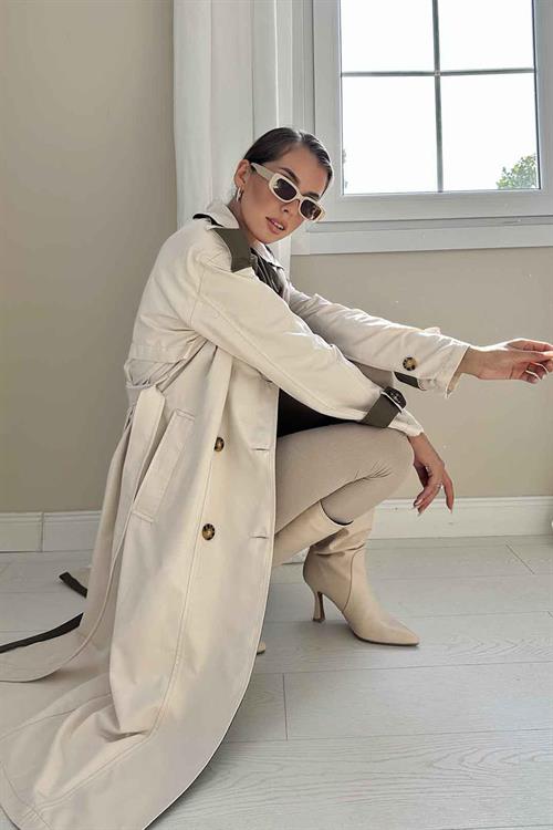 Wholesale Trench Coat With Stripes And A Belt On The Back - Beige Khaki