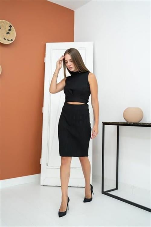 Wholesale Black Two-Piece Set Skirt with Tie-Back Top