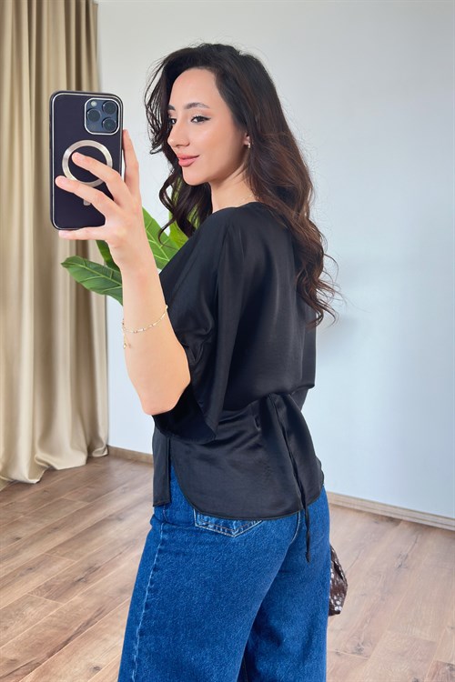 Çapraz Bağlamalı Siyah Toptan Bluz
