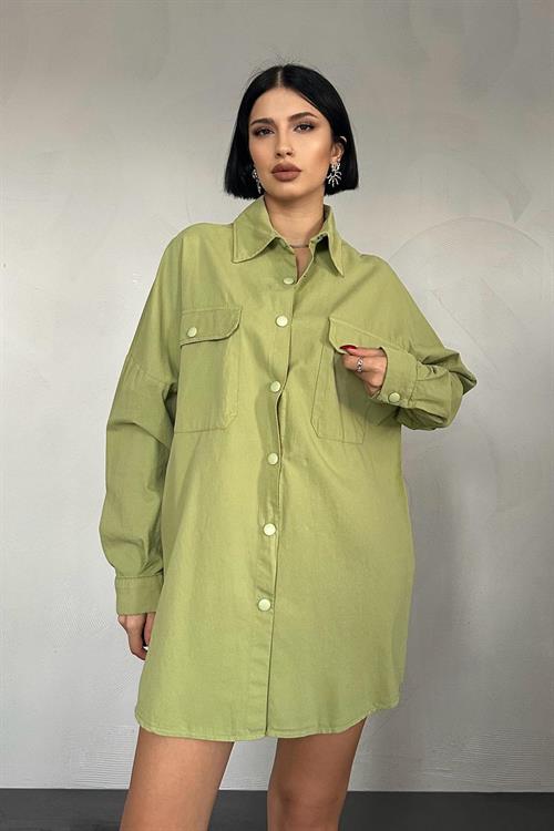 Wholesale Green Snap-Up Shirt with Double Flap Pockets
