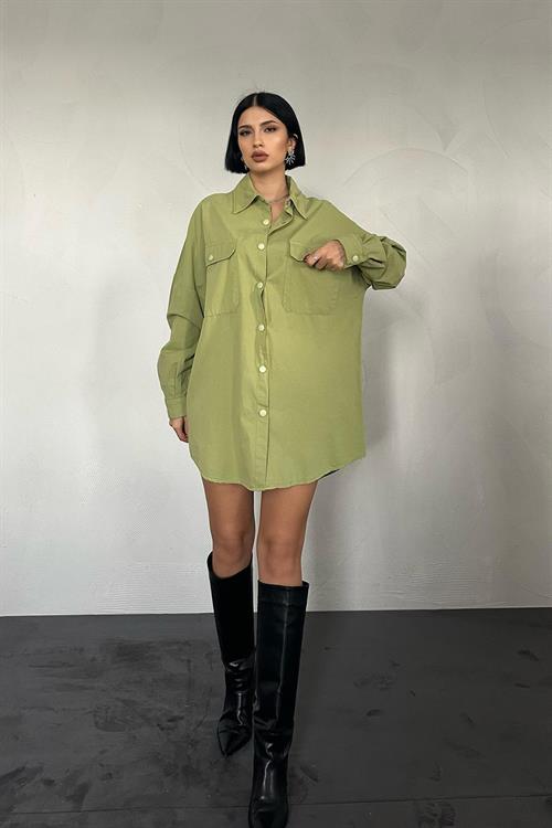 Wholesale Green Snap-Up Shirt with Double Flap Pockets