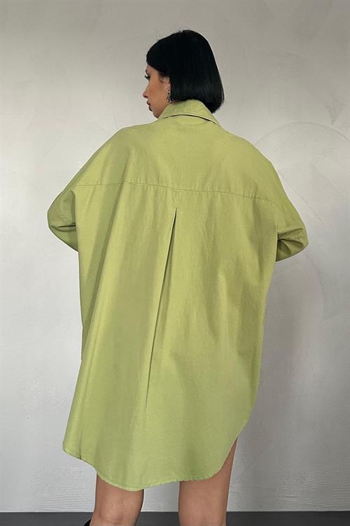 Wholesale Green Snap-Up Shirt with Double Flap Pockets