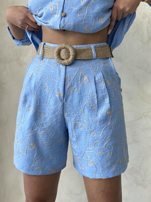D 2746 EMBROIDERED SHORTS - LIGHT BLUE