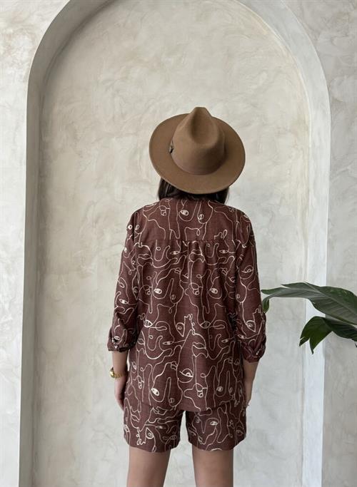 D 2746 EMBROIDERED SHORTS - BROWN