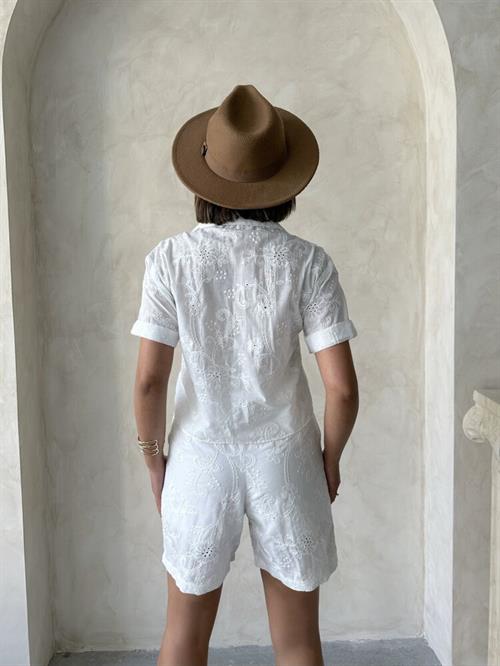 Embroidered Voile Shorts - Cream