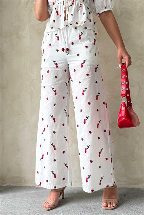 D 2884 Nakışlı Vual Pantolon - Kırmızı