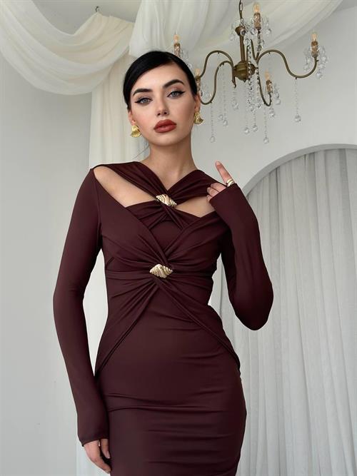 Dande Brooch Detailed Dress