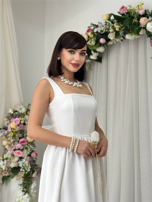 Dinas Dress with Bow Detail