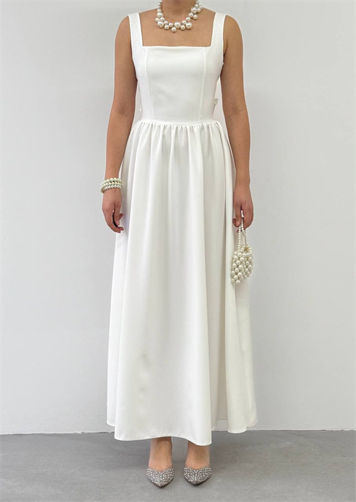 Dinas Dress with Bow Detail
