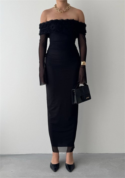 Dokru Dress with Floral Details