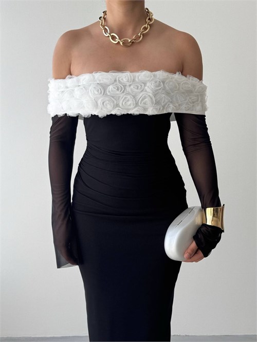 Dokru Dress with Floral Details