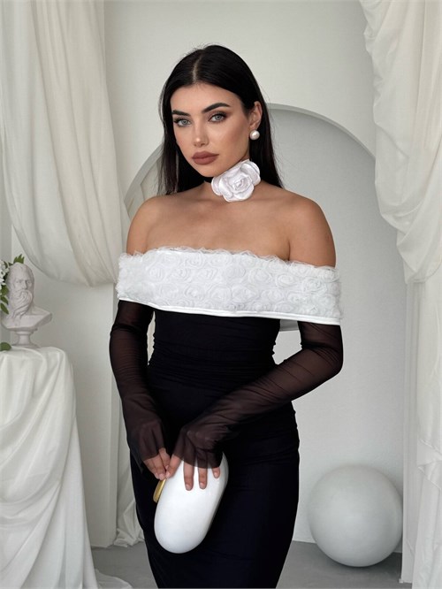 Dokru Dress with Floral Details