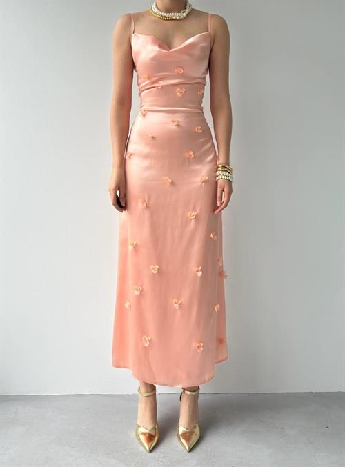 Dora Flower Detailed Dress