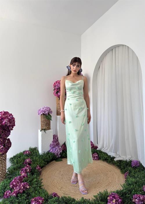 Dora Flower Detailed Dress