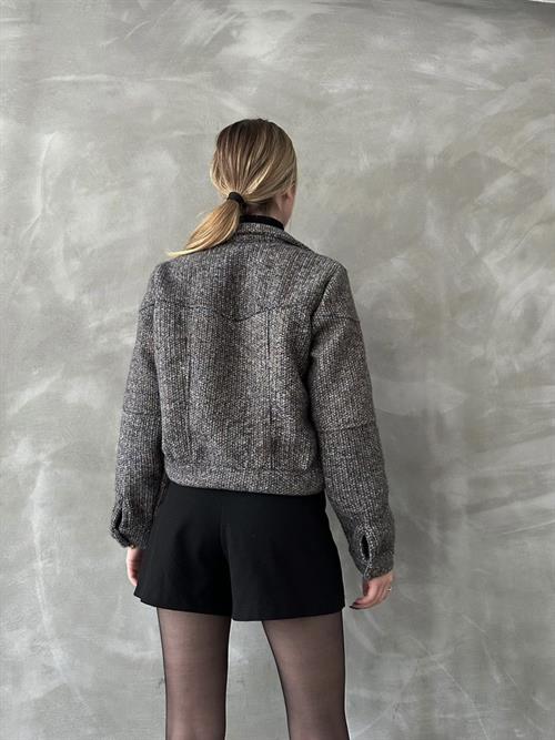 Button Bowl Wholesale Coat - Black