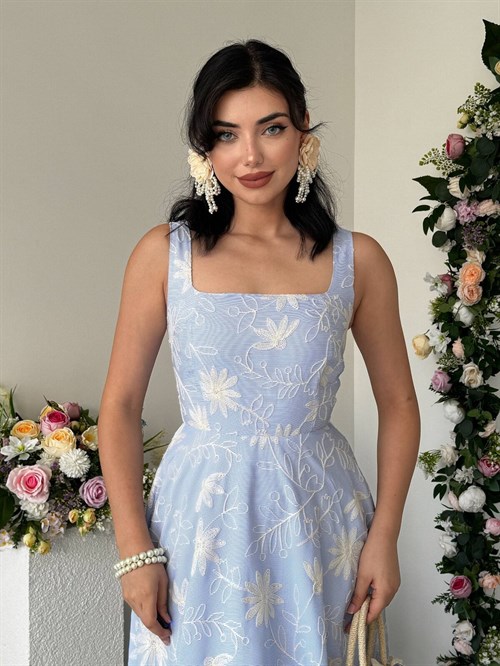 Femel Embroidered Dress