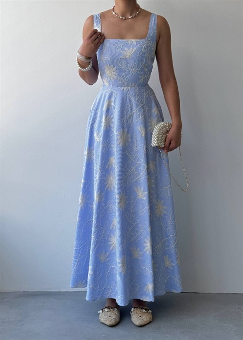 Femel Embroidered Dress