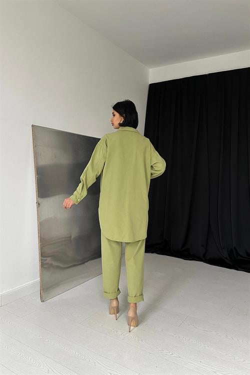 Wholesale Shirt And Trouser Suit With Studs - Green