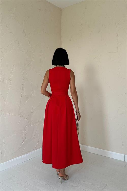 Toptan Kırmızı Halter Yaka Kloş Elbise